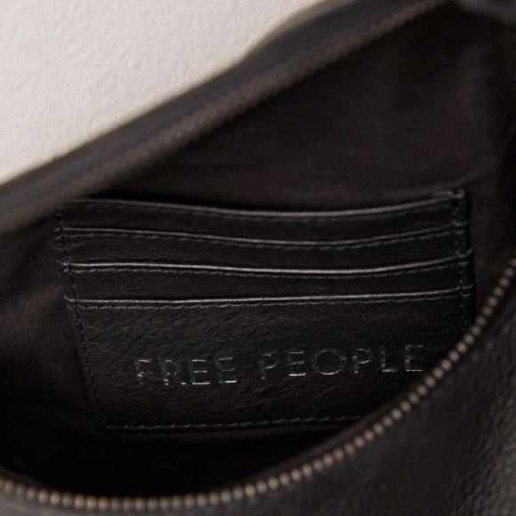 Free People Palmer Leather Crossbody Purse NWT Black - Picture 5 of 8